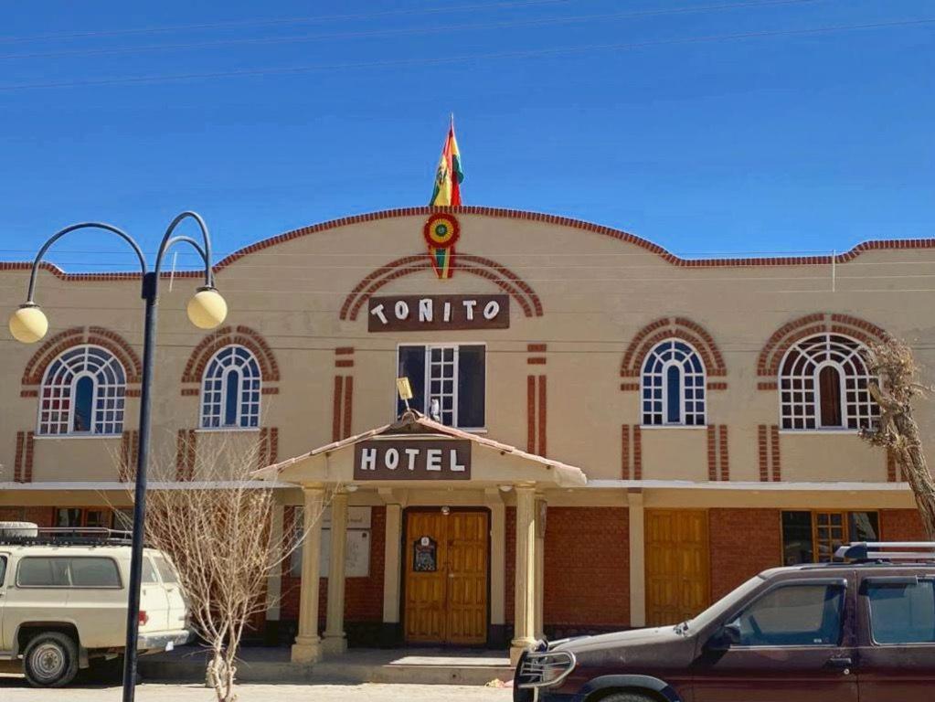 Tonito Hotel Uyuni Esterno foto